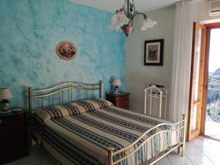 Bed and Breakfast Domus Gaia Amalfi Exterior foto
